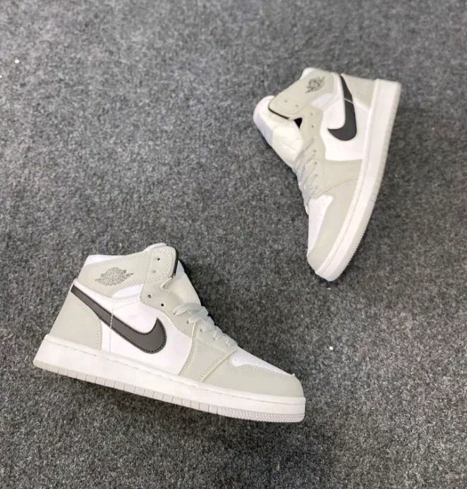 Jordan 1 High Top.