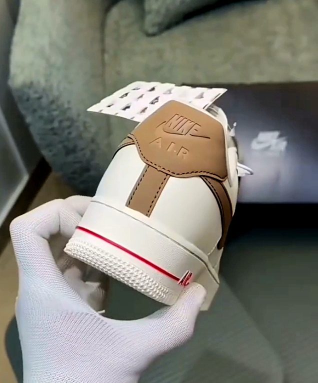 Nike Air Force 1 White & Brown Sneaker