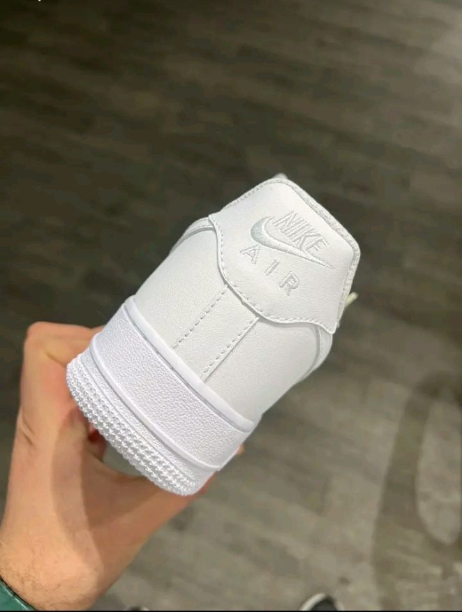 Nike air force 1 Triple white ✓