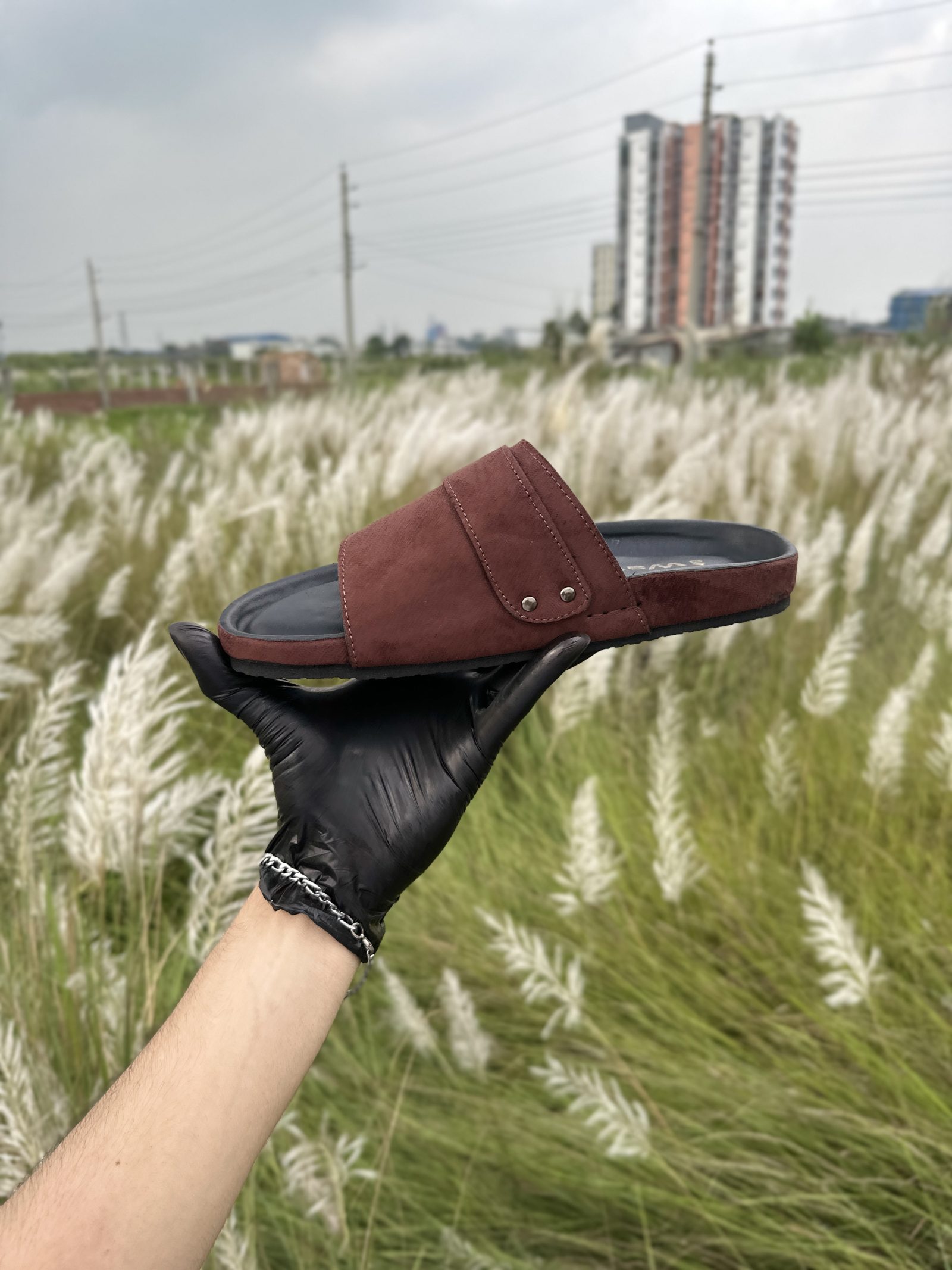 Slide ( Wine Red )
